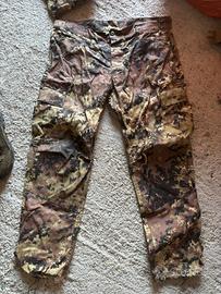 Giacca e pantaloni da softair