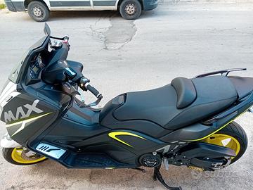 Yamaha T Max 530 - 2013