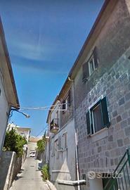 Bilocale 60mq - Caiazzo/ San Giovanni e Paolo