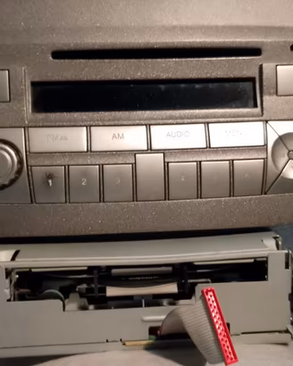 stereo con lettore CD di serie per Lancia Musa