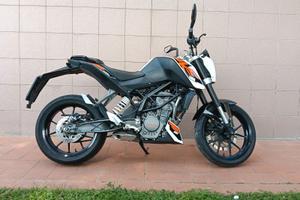 KTM Duke 125