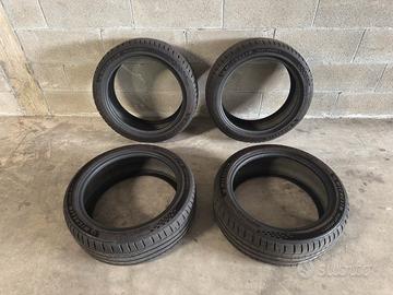4 Gomme estive Michelin Pilot Sport 5 215/45 R17