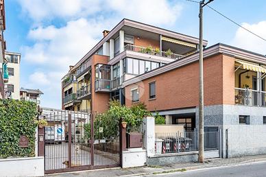 4 LOCALI A GRUGLIASCO