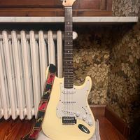 Chitarra Elettrica Fender Squinter + amplificatore