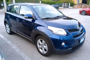Toyota Urban cruiser 1.3 benzina blù metalizzato