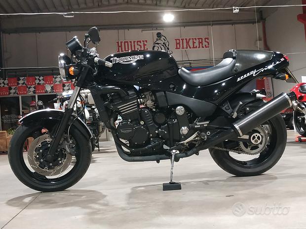 Triumph Speed Triple 900 - 1995