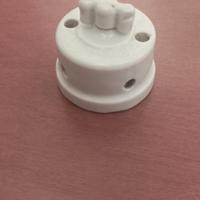 Materiale elettrico antico in ceramica bianca