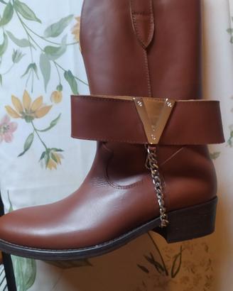 abbigliamento stivali