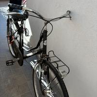 Bici donna + bici bambina