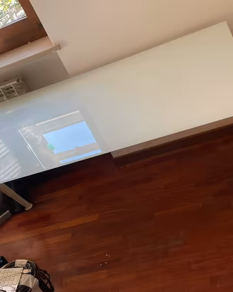 Scrivania Vetro ikea