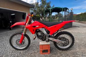 Honda cr 125 2 t pronto pista