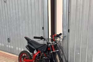 Minimoto Cross 49cc 2T Rossa e Nera