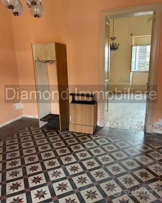 Casa singola con cortile a Santa Venerina
