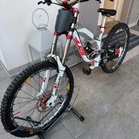 Yt industries dh 2014