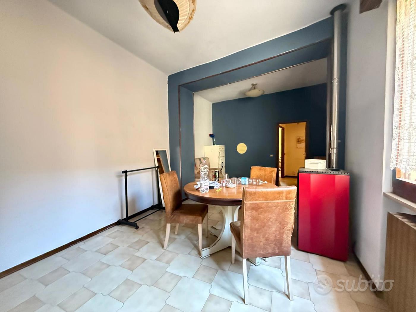 Apartment in Palazzolo sull'Oglio, Piazza, Mura - Vista 3