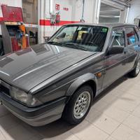 Alfa 75 twinspark ASI prima vernice