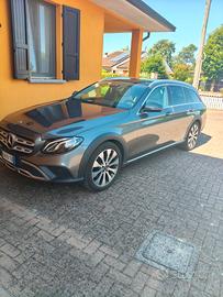 Mercedes SW 4MATIC