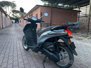 Piaggio liberty 50 completa