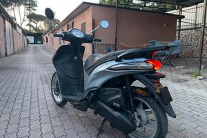 Piaggio liberty 50 completa