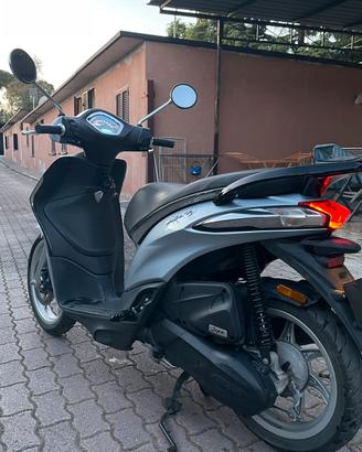 Piaggio liberty 50 completa