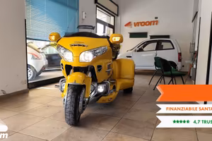 Honda GL 1800 Gold Wing Honda GL 1800 Gold Wing...