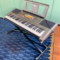 Tastiera digitale Yamaha PSR-E353