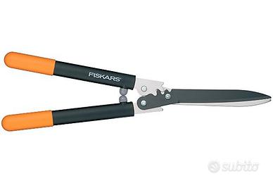 CESOIE PER SIEPI POWER GEAR LAME 23 Cm FISKARS