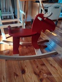 dondolo forma renna ikea
