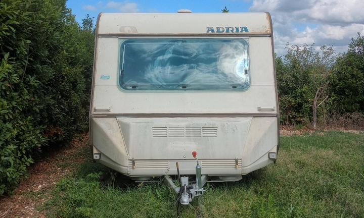 Roulotte Adria 0 KW 4050