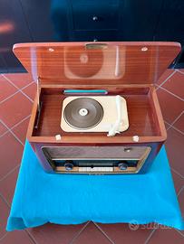 Radio con giradischi