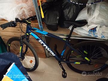 Mountain bike alluminio freni a disco nuova