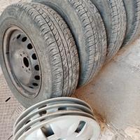 4 gomme Fiat Doblò 