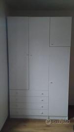 Armadio bianco 3 ante e cassetti