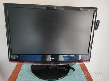 televisore LG,  modello Flatron 