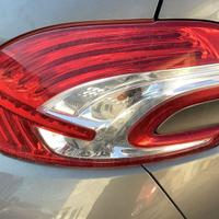 PEUGEOT 208 2012 - FARO POSTERIORE DESTRO