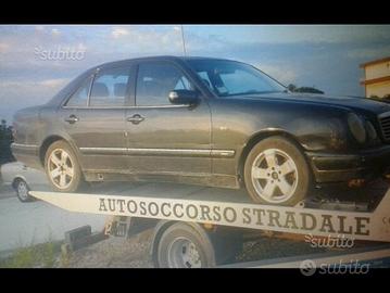 Airbag kit e cerchi Mercedes E 220 01