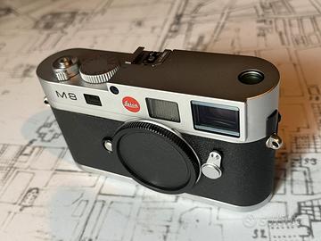 Leica M8.2