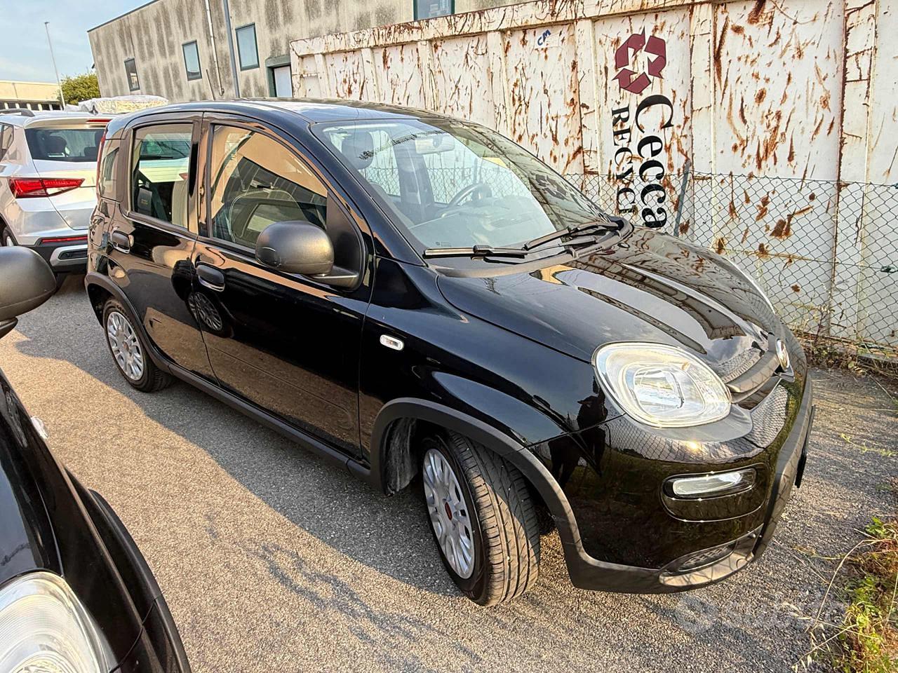 Fiat Panda 2023 photo 2