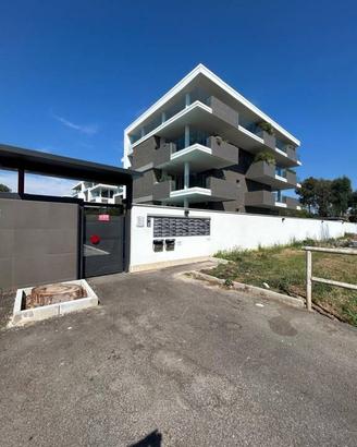 Attico / Mansarda di 77 m² con 2 locali a Roma