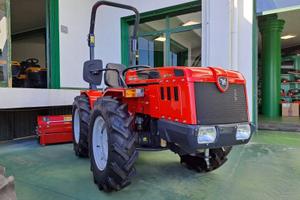 Trattore Carraro Tigre 3200 con fresa e trincia