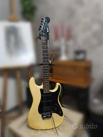Fender Stratocaster Japan 1984-1987 chitarra