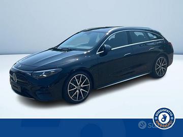 Mercedes-Benz CLA 200 Shooting Brake AMG Line...
