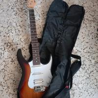 chitarra elettrica e amplificatore 