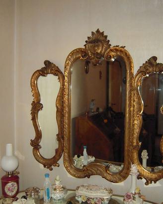Specchiera con cornice antica