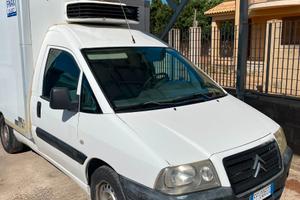 Furgone Frigo Renault