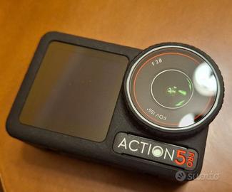 ACTION CAM 5 PRO pari a nuovo
