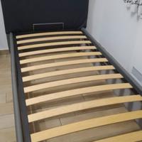 Letto contenitore singolo e materasso in lattice