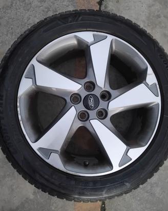 04 cerchi e gomme Ford focus 17°pollici 2022
