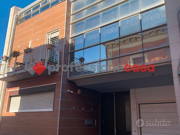 Viale Vittorio Veneto - 3 vani con terrazzo