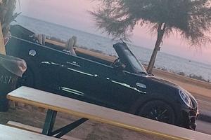 Auto mini cabrio